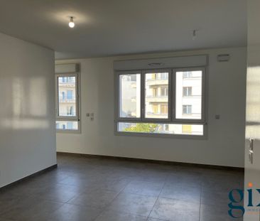 Location Appartement 1 pièce 36m² GRENOBLE 38000 - Photo 5