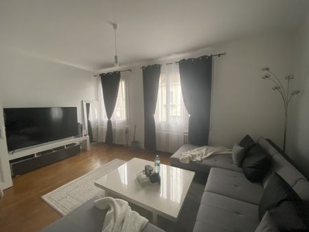 Location Maison 5 pièces 114m² LE CREUSOT 71200 - Photo 2