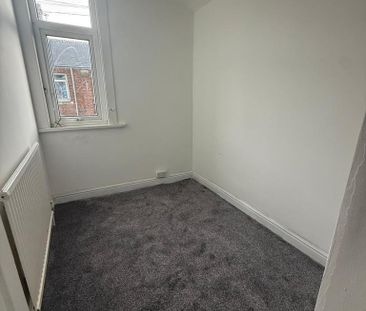 3 bedroom property to rent - Photo 2