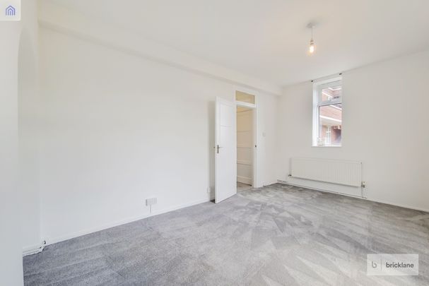 Drakes Court, Devonshire Road - Photo 1