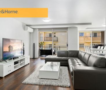 Style, Space and Comfort - Photo 1