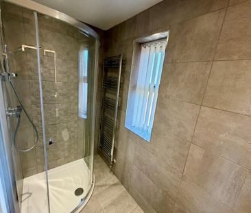 2 bedroom semi-detached house to rent - Photo 6