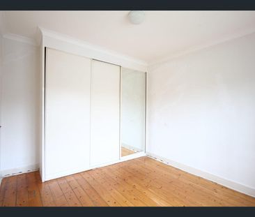 Spacious family home - Photo 3