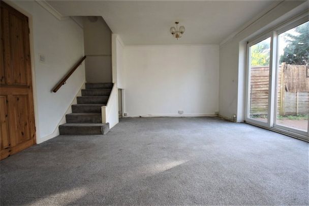 Fairlawn Close, Feltham,TW13 - Photo 1