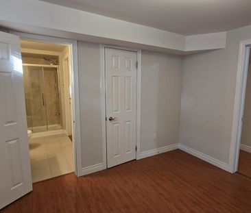 For Lease - 58 Irwin Drive Unit# Lower level, Barrie, Ontario - Photo 3