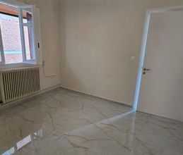 Μονοκατοικία για ενοικίαση - Πετρούπολη, - Photo 3