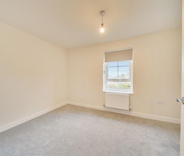 2 Bedroom House - End Terrace - Photo 5
