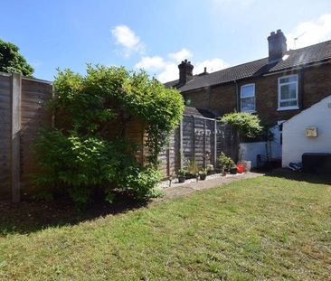 2 bedroom terraced house to rent - Photo 6