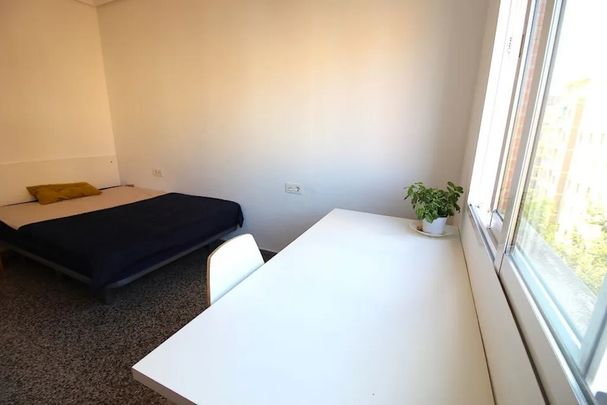 Carrer del Doctor Vicente Pallarés, Valencia, Valencian Community 46021 - Photo 1