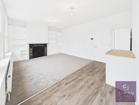 3 bedroom flat to rent - Photo 2