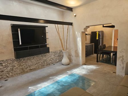 Casa de 1 planta, 2 recámaras, amueblada, con alberca. - Photo 2