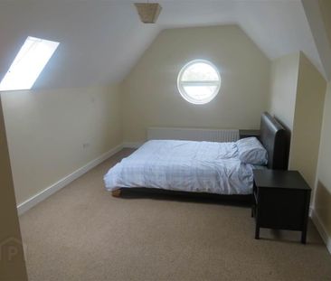 7 Kingsway Court, Dunmurry, Belfast, BT17 9SE - Photo 2