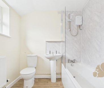 3 bedroom end of terrace house to rent - Photo 6