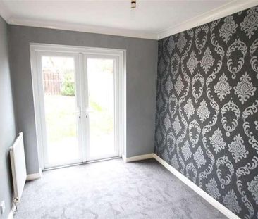 Southwell Rise, Giltbrook, Nottingham, NG16 - Photo 2