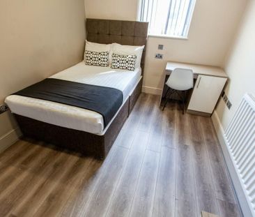 Albert Edward Road, Liverpool. - Photo 2