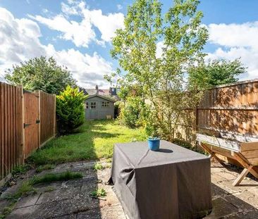 Dorien Road, Raynes, SW20 - Photo 2