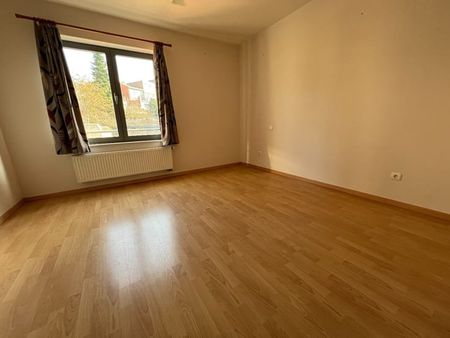 Appartement te huur - Foto 2