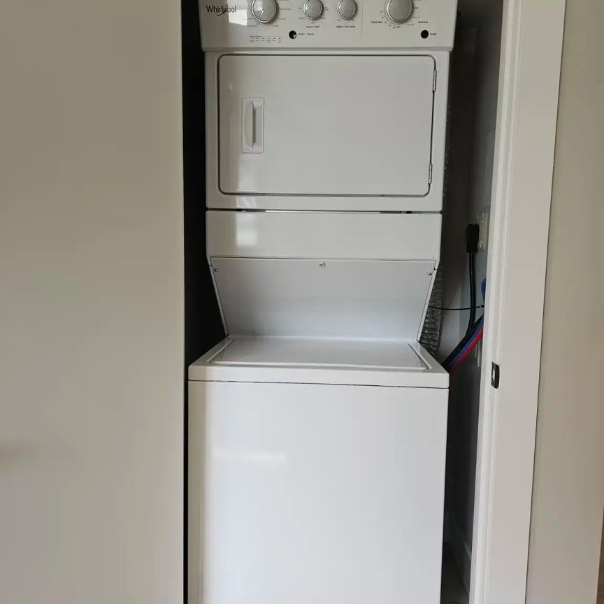 105 Linwood Ave — 105B - Photo 1