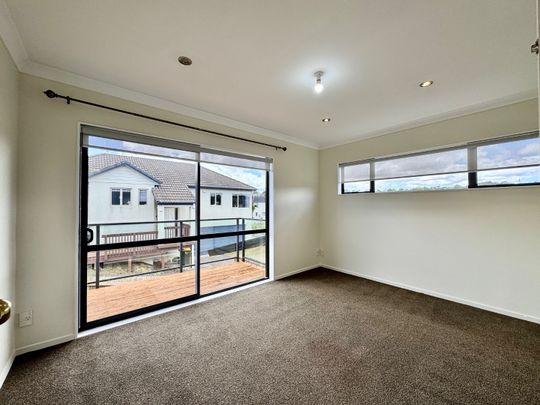 25 Chieftain Rise, Manukau Heights, Auckland - Photo 1