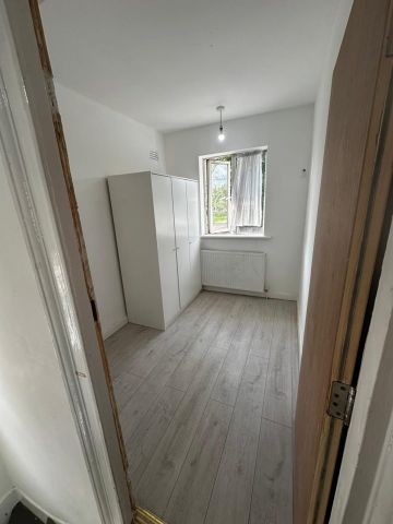 Room in a Shared House, Carlyon Road, HA0 - Photo 3