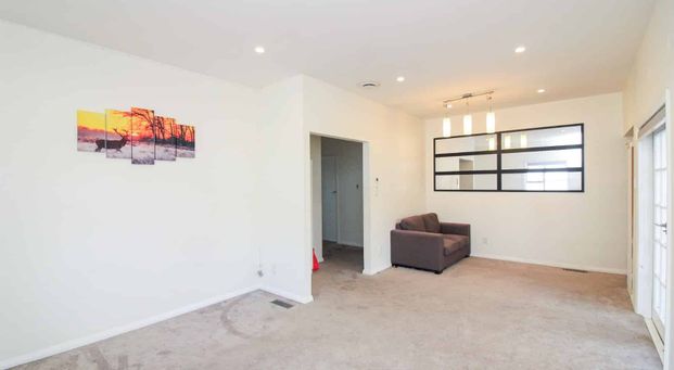 3 Bedroom home - Photo 1