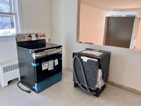 For Lease - 75 Holland Avenue Unit# 2, Tunneys Pasture and Ottawa West, Ontario - Photo 4