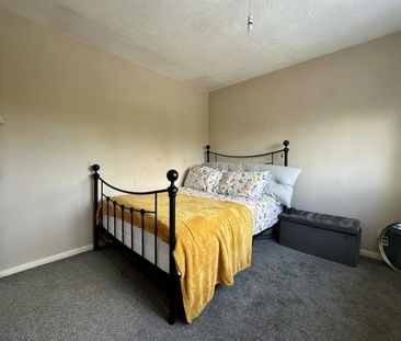 Murrayfield, Chippenham, SN15 - Photo 5