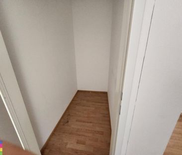 PREISREDUKTION! 2- ZIMMERWOHNUNG mit LOGGIA - Photo 5