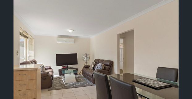 Stunning 3-Bedroom Home in the Heart of Kelmscott - Photo 1