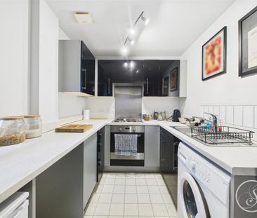 1 bedroom flat to rent - Photo 6