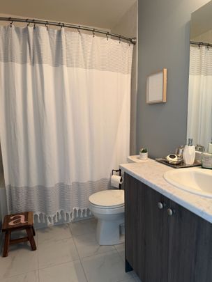 For Lease - 29 Sama Way, Wasaga Beach, Ontario - Photo 1