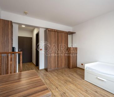 Pronájem bytu 1+kk 21 m2 - Photo 1