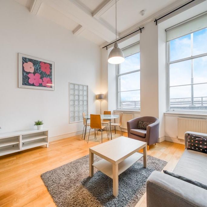 1 bedroom flat to rent - Photo 1