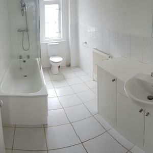 5 bedroom house share to rent - Photo 3