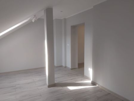 Al. Solidarności, 2-pokojowe, 70m2, Poddasze - Photo 4