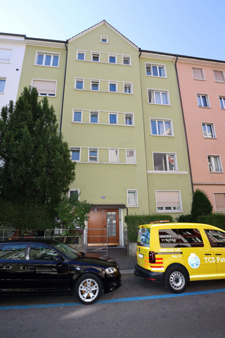 Moderne 2-Zimmerwohnung mit moderner Küche - Foto 4