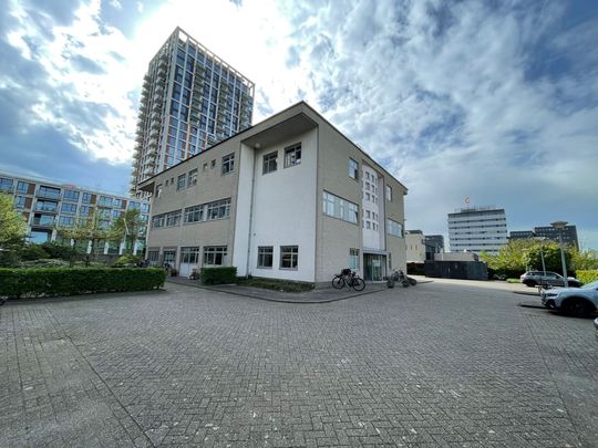 Te huur: Strekkerweg, 1033 DA Amsterdam - Photo 1