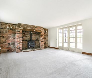 4 bedroom detached house to rent - Photo 1