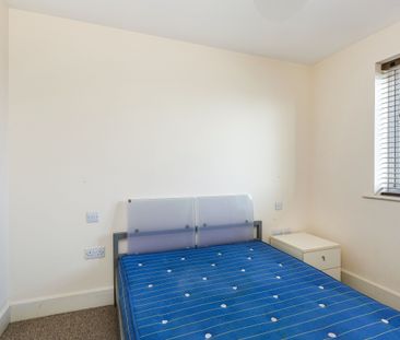 2 bedroom apartment to rent The Roundhouse, Gunwharf Quays, Portsmo... - Photo 6