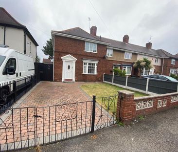 3 bedroom semi-detached house to rent - Photo 5