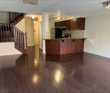 For Lease - 119 Amulet Crescent, Richmond Hill, Ontario - Photo 3