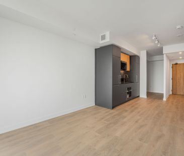 For Lease - 1 Fairview Road Unit# 2412, Mississauga, Ontario - Photo 4