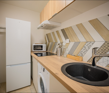 Frais d'agence offerts - Un studio refait à neuf - Rue Jules Lecesn... - Photo 2