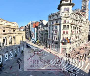 Piso de alquiler en Salesas - Foncalada - Campoamor - Photo 6