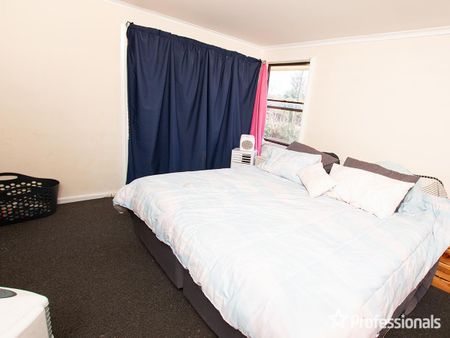 3 Quinn Street, West Tamworth NSW 2340 - Photo 3