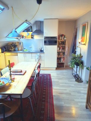 GEEN BEZOEK MEER MOGELIJK IS VOLZET !!Dakappartement van 74 m² met 1 slaapkamer, nabij Gent-centrum. - Foto 4