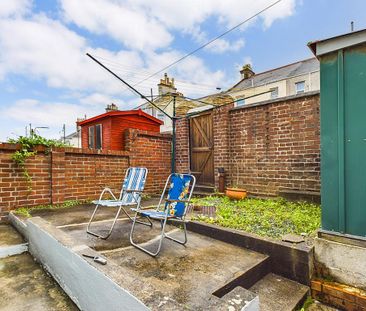 4 bedroom house share to rent - Photo 2