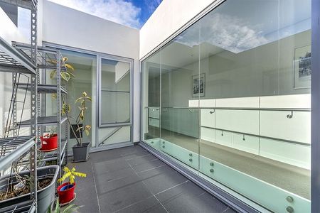 7A Silver Street, St Peters NSW 2044 - Terrace For Rent | Domain - Photo 3