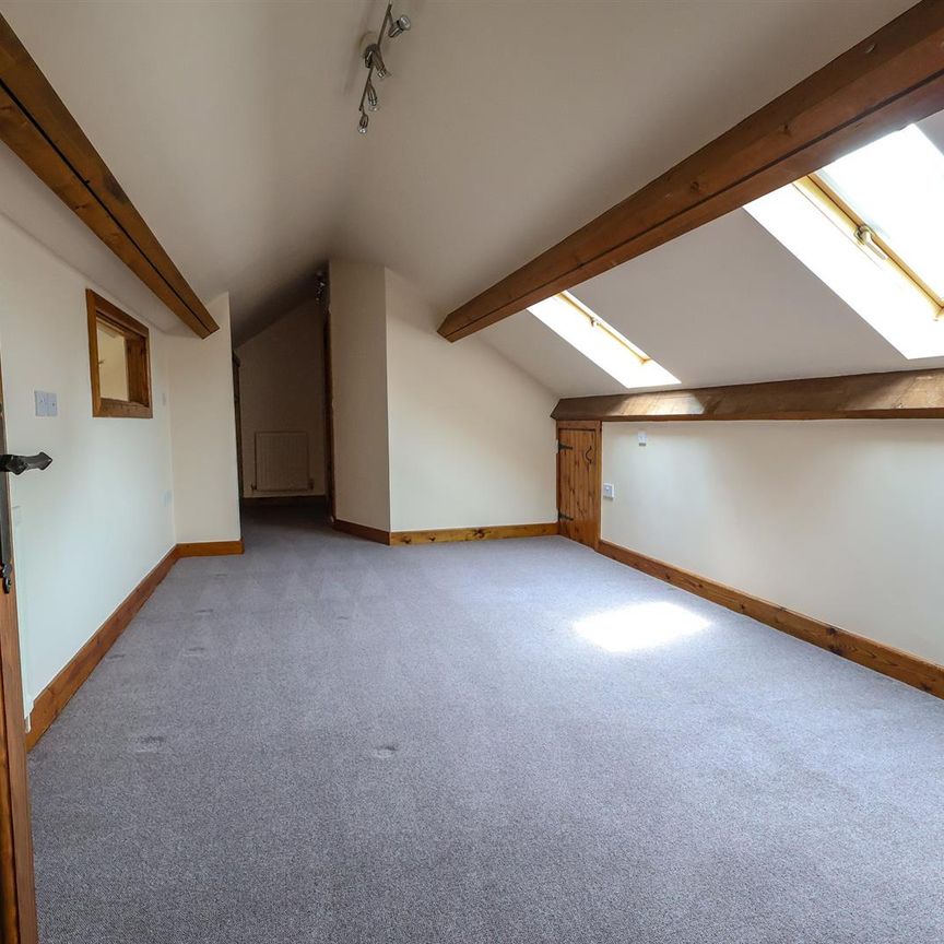 Netherstead Court, Morton Bagot, Studley - Photo 1