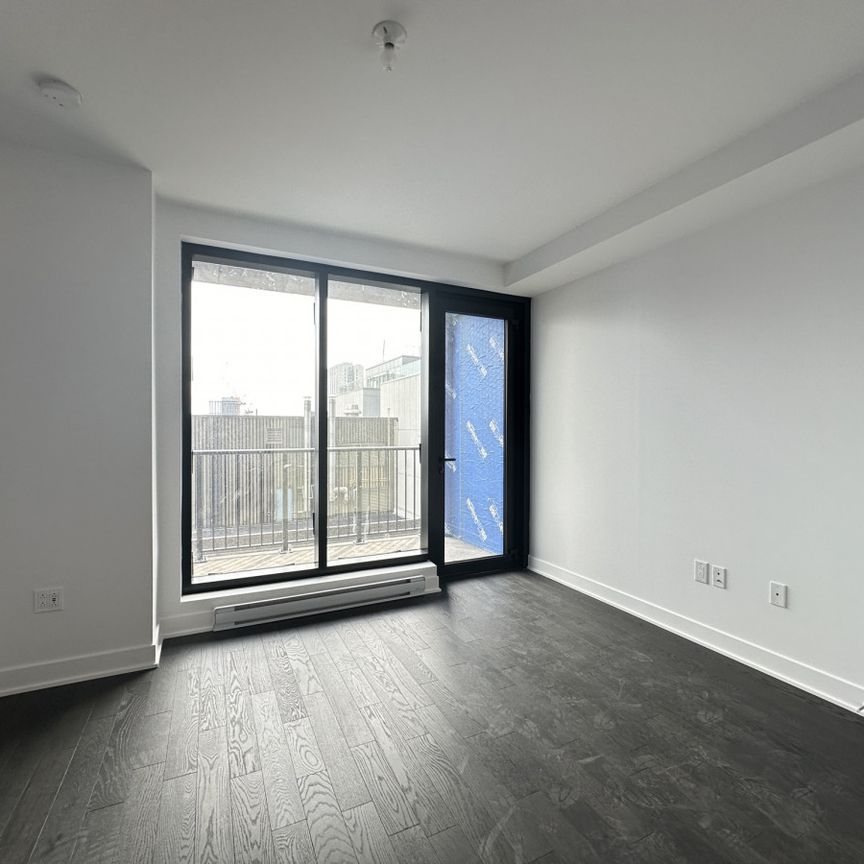 2060 Rue Peel, #1604 - Photo 1